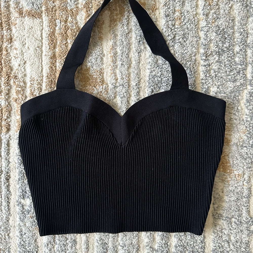 Aritizia Babaton sculpt knit sweetheart halter